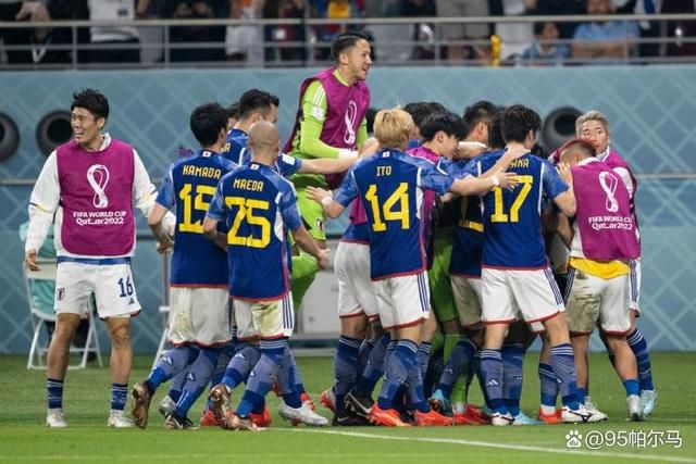 曼城4-0弗鲁米嫩塞首夺世俱杯北京时间12月23日凌晨2时，世俱杯决赛，曼城对阵弗鲁米嫩塞。